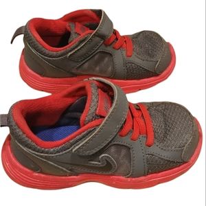Nike Toddler Downshifter 11 Running Shoe